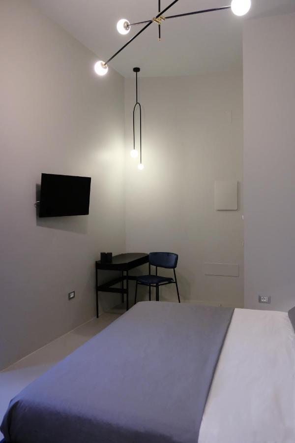 Luciani 33 luxury rooms Salerno Zewnętrze zdjęcie