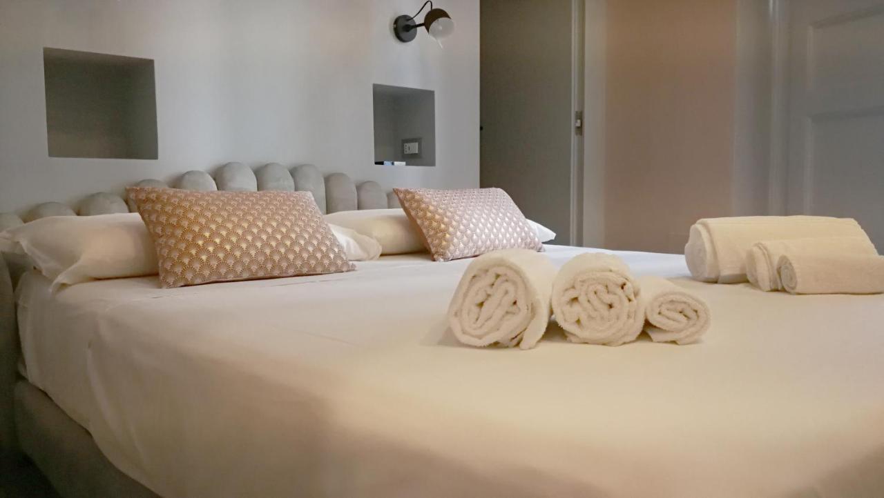 Luciani 33 luxury rooms Salerno Zewnętrze zdjęcie